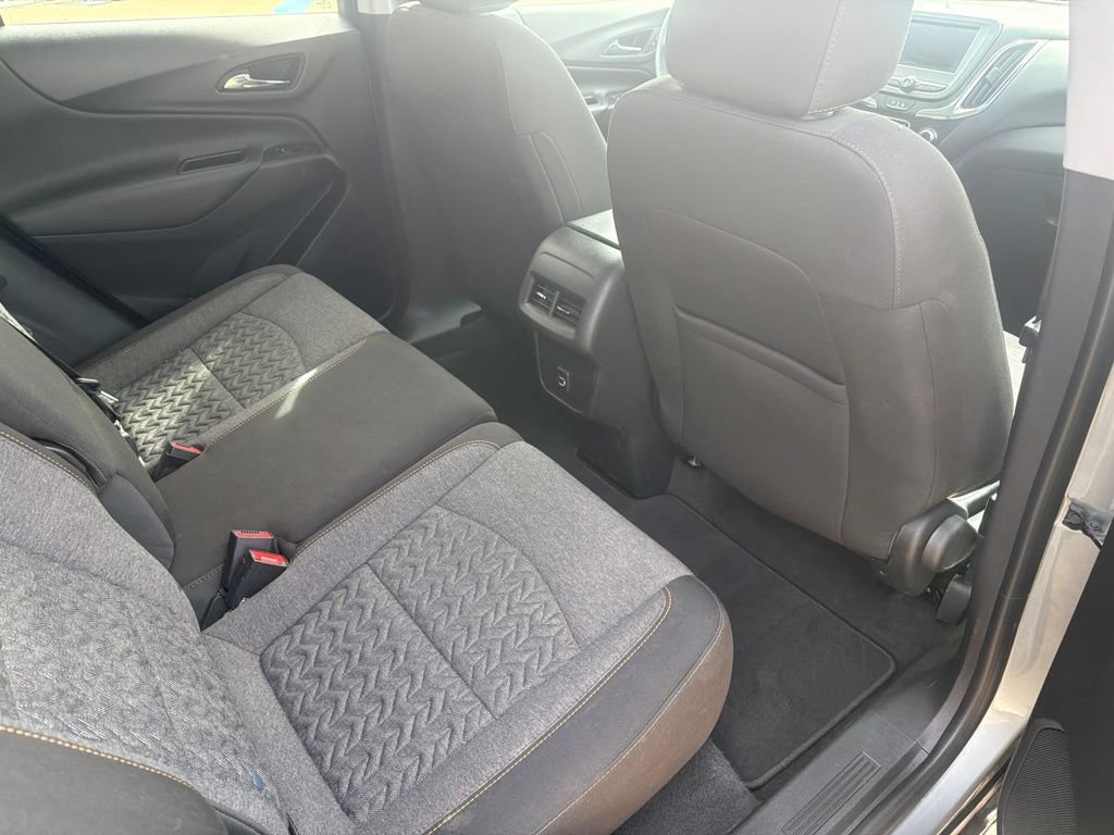 Used 2023 Chevrolet Equinox LT FWD image 32