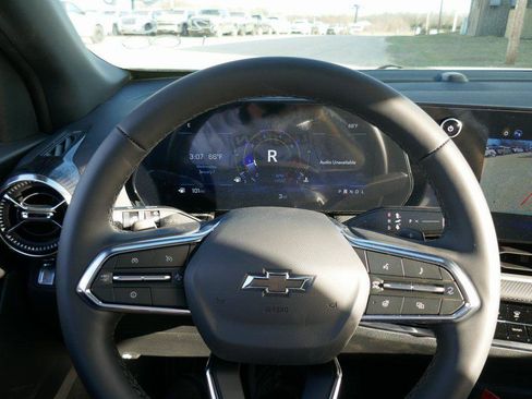 New 2026 Chevrolet Equinox LT w/ Midnight Edition FWD image 20