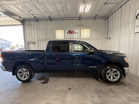 Used 2022 RAM 1500 Big Horn AWD/4WD image 2