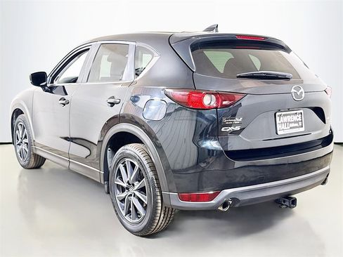 Used 2018 MAZDA CX-5 Touring w/ Preferred Equipment Package image 6