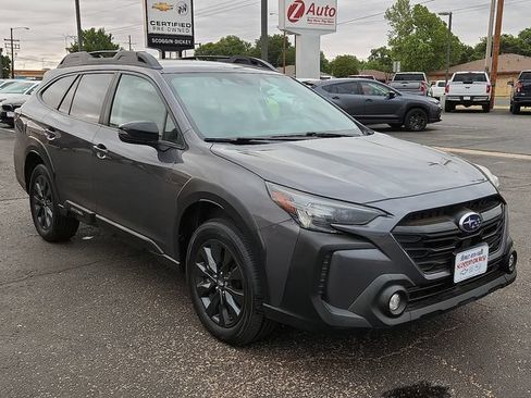 Used 2023 Subaru Outback Onyx Edition AWD/4WD image 6