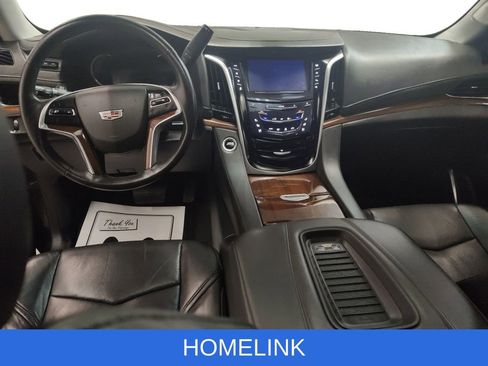 Used 2020 Cadillac Escalade Premium Luxury w/ Escalade Sport Edition image 15