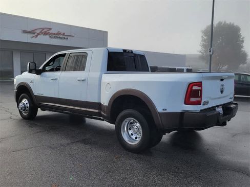 Used 2023 RAM 3500 Limited image 3