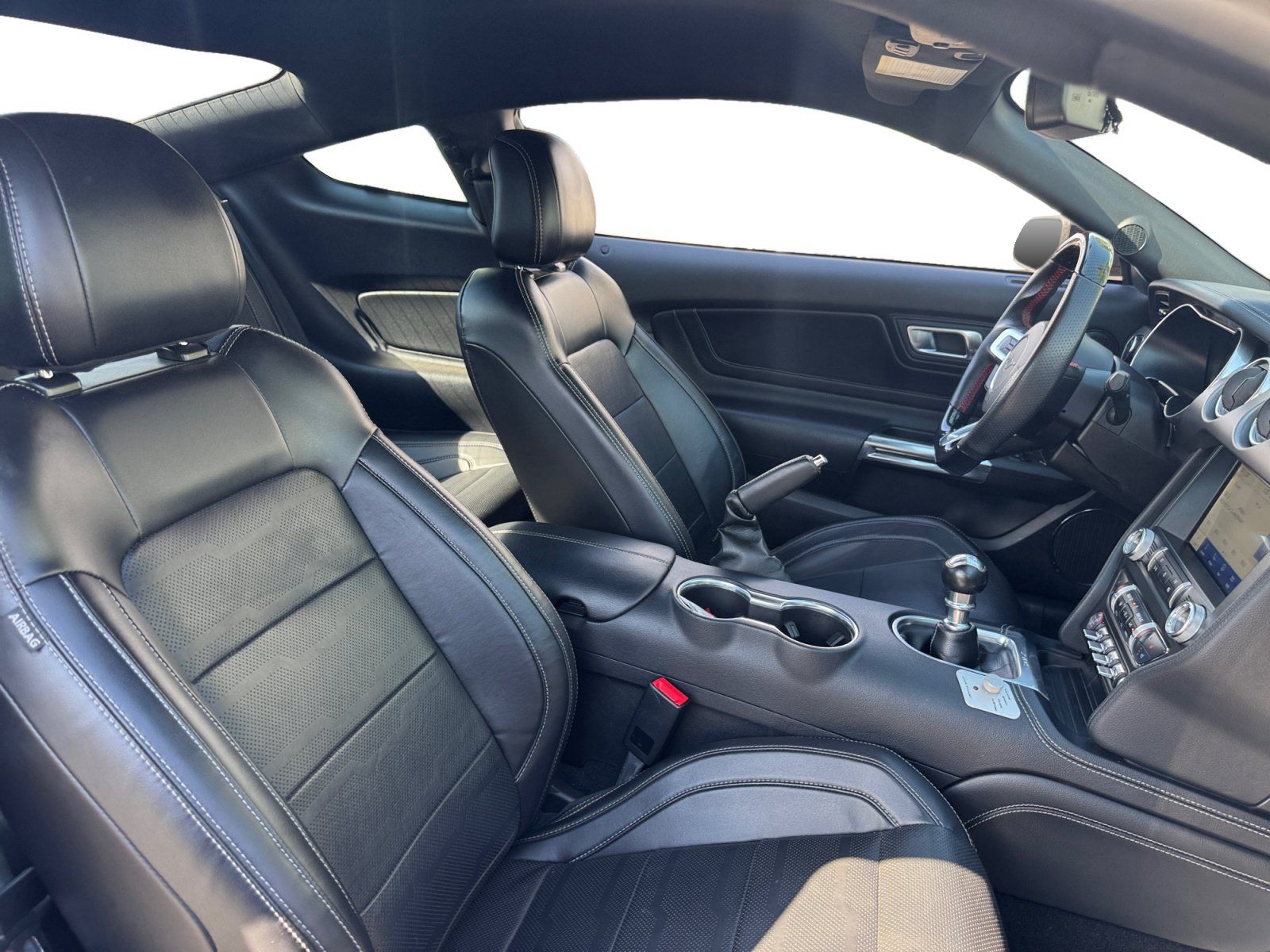 Used 2020 Ford Mustang GT Premium w/ Equipment Group 401A RWD image 15