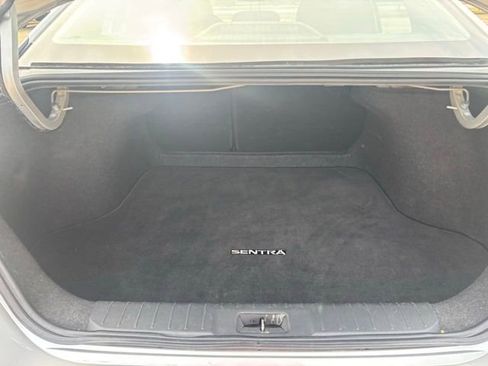 Used 2023 Nissan Sentra SV FWD image 10