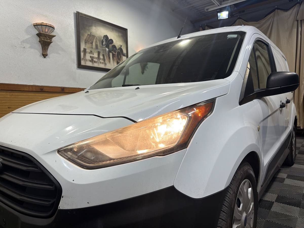 Used 2019 Ford Transit Connect XL FWD image 8