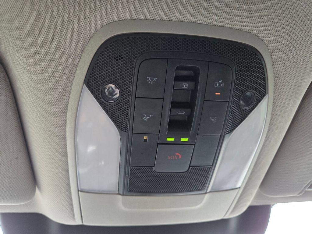 Used 2023 INFINITI QX60 Luxe w/ Cargo Package FWD image 18