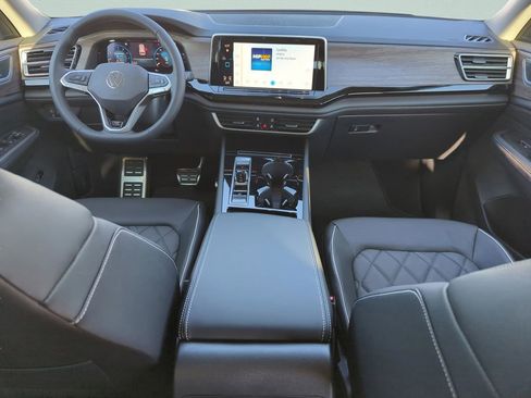 New 2026 Volkswagen Atlas SEL Premium R-Line image 18