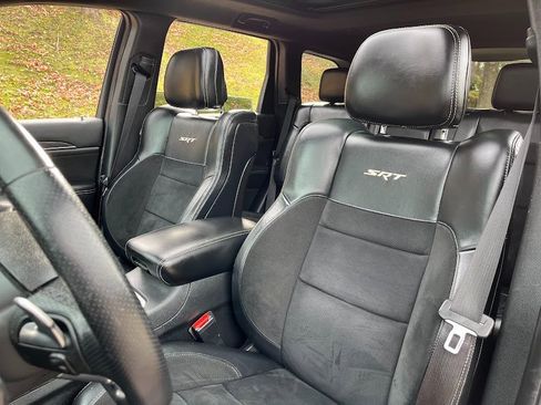 Used 2015 Jeep Grand Cherokee SRT w/ Trailer Tow Group IV image 8