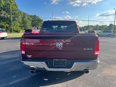 Used 2018 RAM 1500 Classic SLT AWD/4WD image 4
