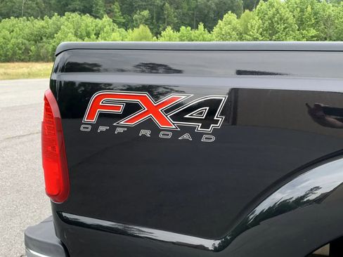 Used 2014 Ford F250 Lariat w/ Lariat Ultimate Package AWD/4WD image 13