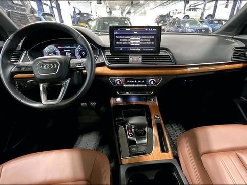 Certified 2023 Audi Q5 2.0T Premium Plus w/ Premium Plus Package AWD/4WD image 15