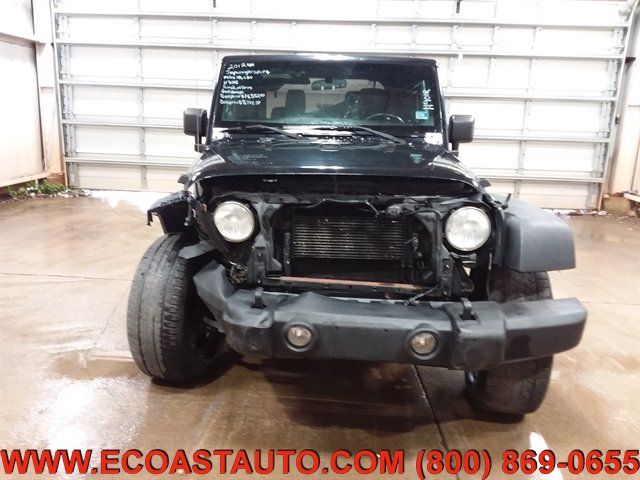 Used 2012 Jeep Wrangler Sport AWD/4WD image 7