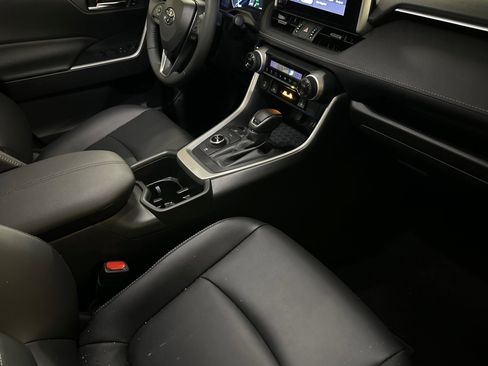 New 2025 Toyota RAV4 XLE Premium image 18