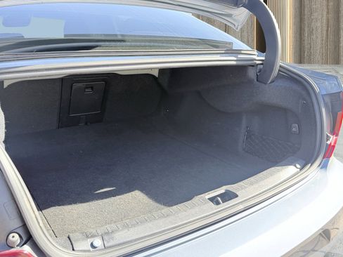 Used 2018 Volvo S90 T5 Momentum w/ Convenience Package image 65