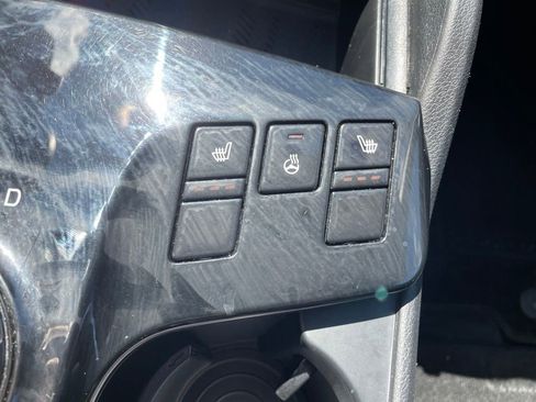 Used 2023 Kia Sportage EX AWD/4WD image 21