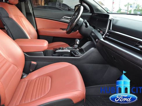 Used 2023 Kia Sportage SX FWD image 16