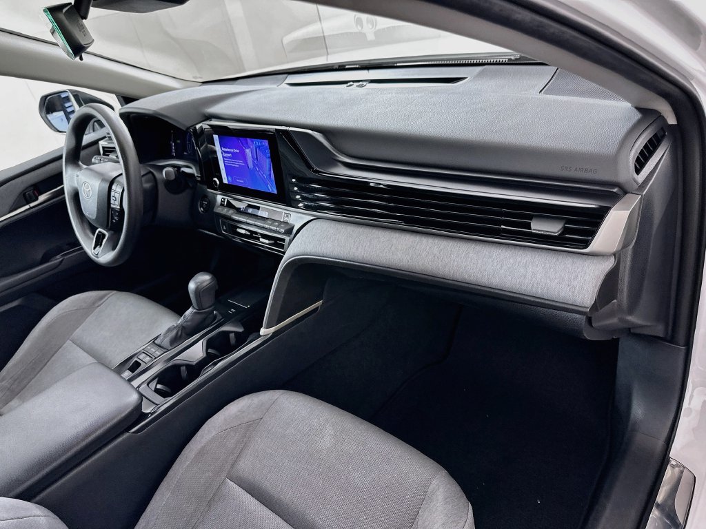Used 2026 Toyota Camry LE FWD image 29