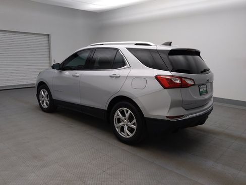 Used 2019 Chevrolet Equinox LT image 3