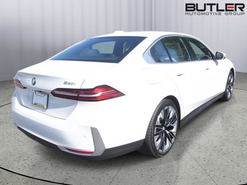 New 2026 BMW 530i w/ Premium Package RWD image 6