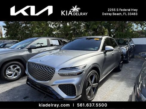 Used 2023 Genesis GV70 2.5T w/ Sport Prestige Package AWD/4WD image 9