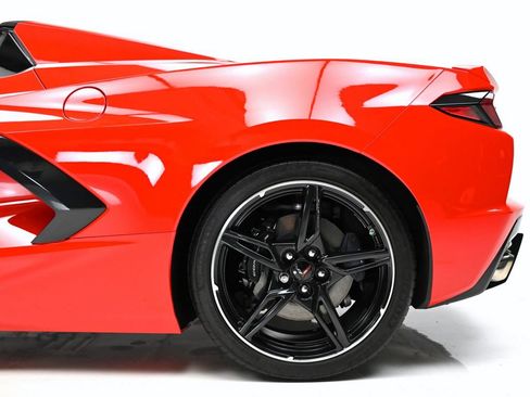 Used 2022 Chevrolet Corvette Stingray Preferred Conv w/ 2LT RWD image 27