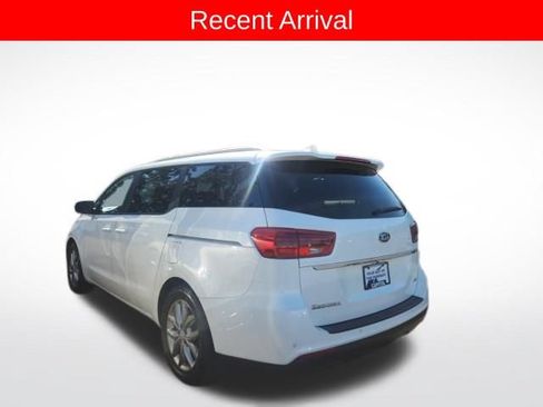 Used 2019 Kia Sedona EX FWD image 3