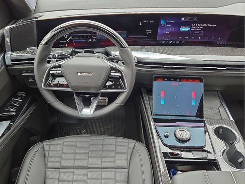 Used 2026 Cadillac Escalade V w/ LPO, ONYX Package AWD/4WD image 18