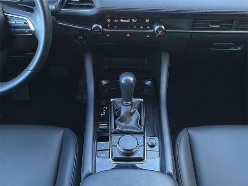 Used 2025 MAZDA MAZDA3 s image 22