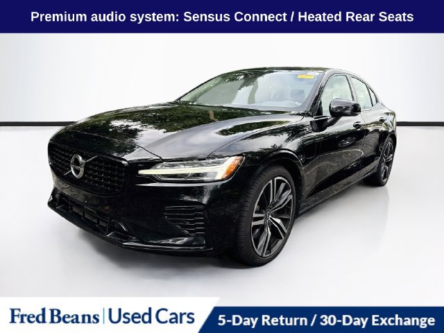 Used 2022 Volvo S60 T8 R-Design Expression w/ Premium Package AWD/4WD image 4
