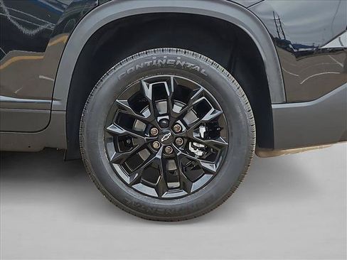 New 2026 Chevrolet Traverse LT w/ Midnight/Sport Edition FWD image 10