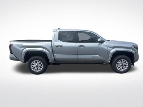New 2026 Toyota Tacoma SR5 AWD/4WD image 6
