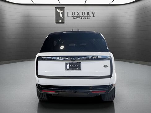 Used 2023 Land Rover Range Rover Long Wheelbase SE AWD/4WD image 7