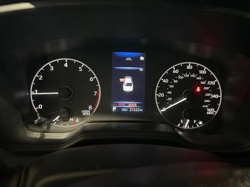 Used 2025 Toyota Corolla LE FWD image 35