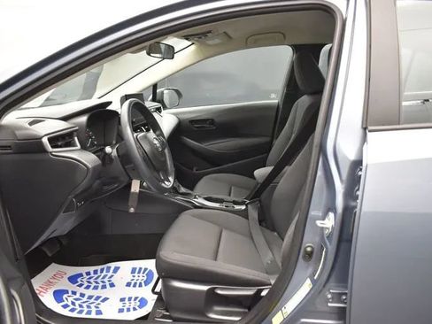 Used 2024 Toyota Corolla LE FWD image 14