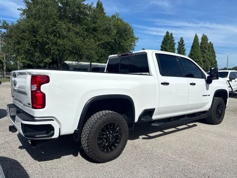 Used 2023 Chevrolet Silverado 2500 LTZ w/ LTZ Plus Package AWD/4WD image 5