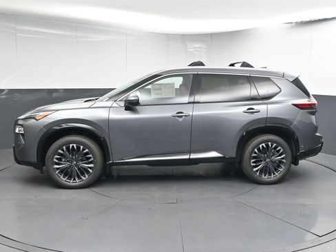 New 2026 Nissan Rogue Platinum w/ Platinum Premium Package image 5