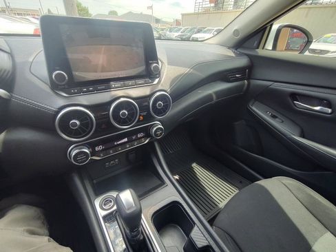 Used 2021 Nissan Sentra SV FWD image 21