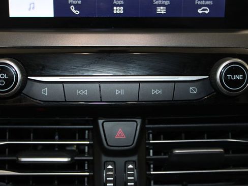 Used 2025 Ford Escape Active AWD/4WD image 51