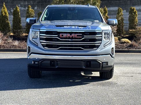 New 2026 GMC Sierra 1500 SLT w/ SLT Premium Plus Package image 3