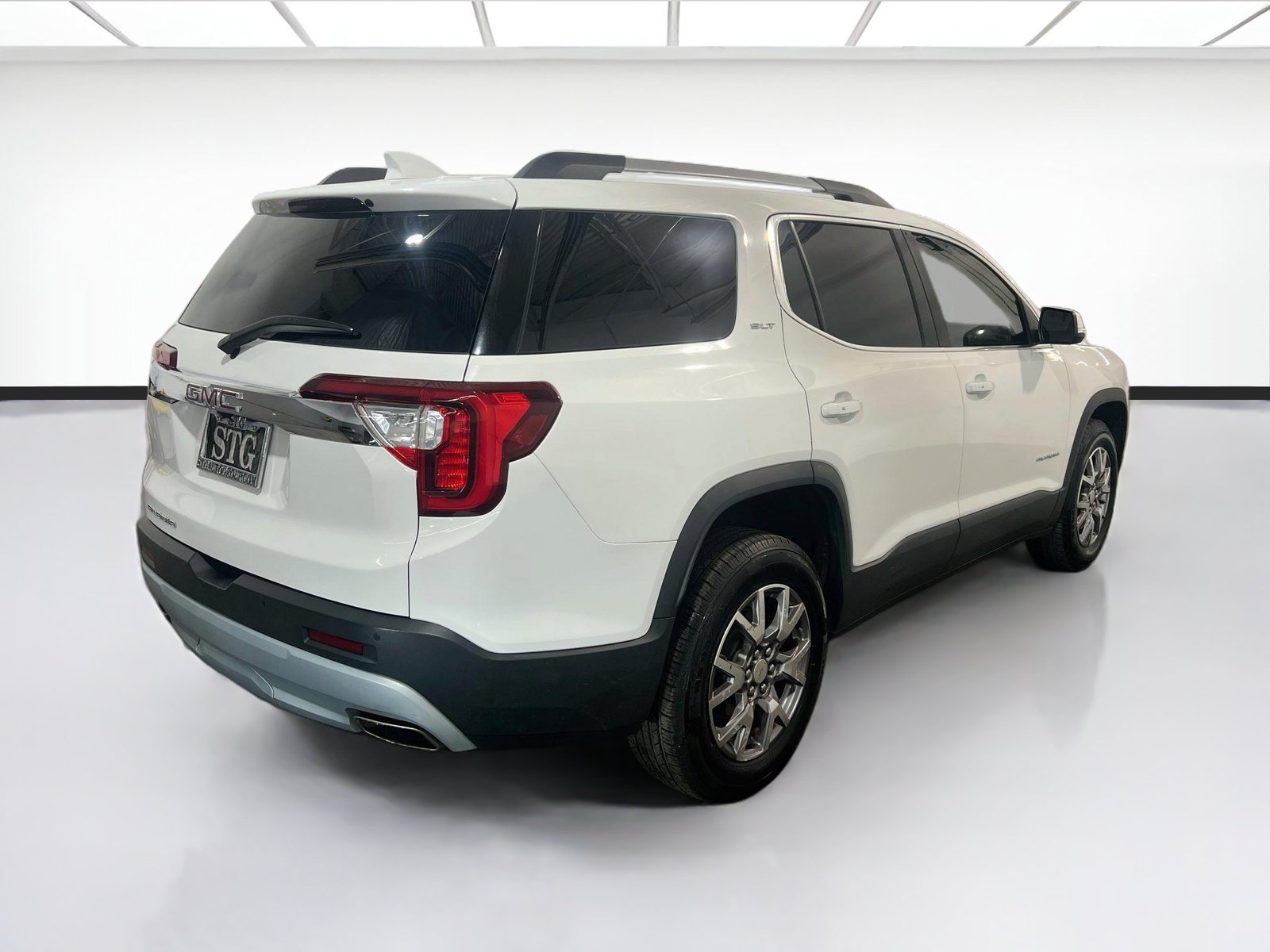 Used 2020 GMC Acadia SLT FWD image 4