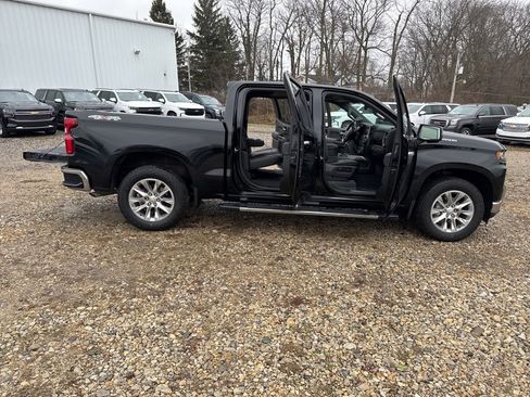 Used 2020 Chevrolet Silverado 1500 LTZ w/ LTZ Premium Package image 35