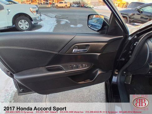 Used 2017 Honda Accord Sport image 11