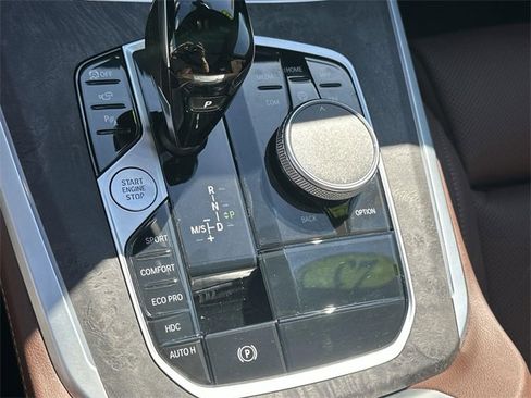 Used 2023 BMW X5 xDrive40i w/ Premium Package image 40