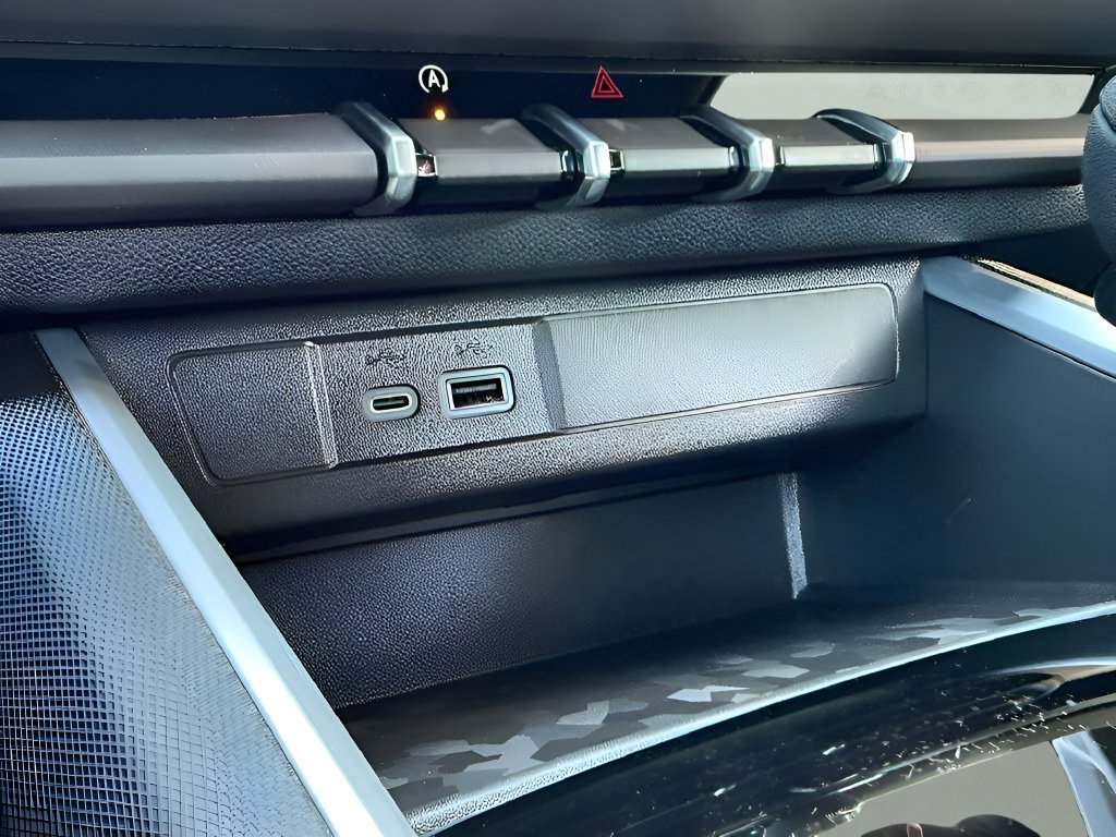 New 2026 Chevrolet Colorado Trail Boss AWD/4WD image 14
