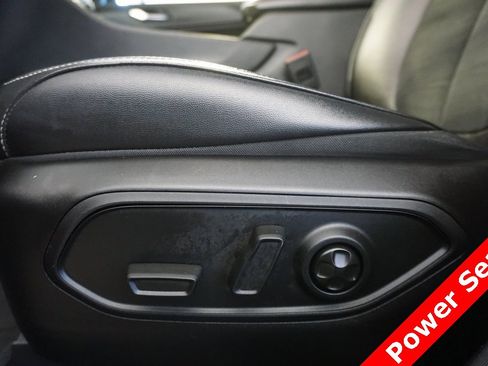 Used 2024 Jeep Grand Cherokee Altitude image 7