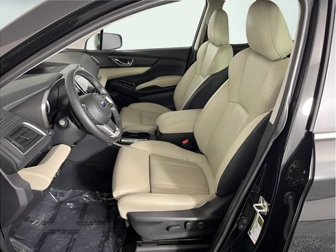 Used 2021 Subaru Ascent Limited w/ Popular Package #2 AWD/4WD image 10