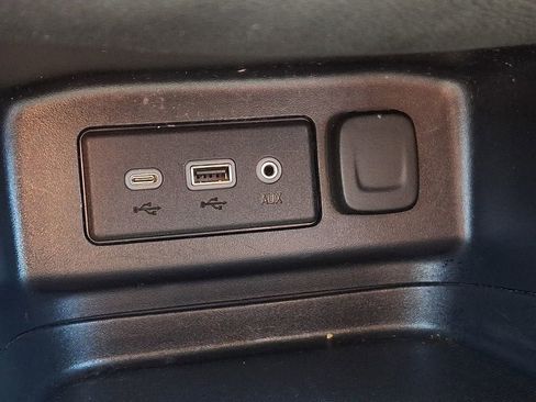 Certified 2023 Chevrolet Equinox LT AWD/4WD image 25