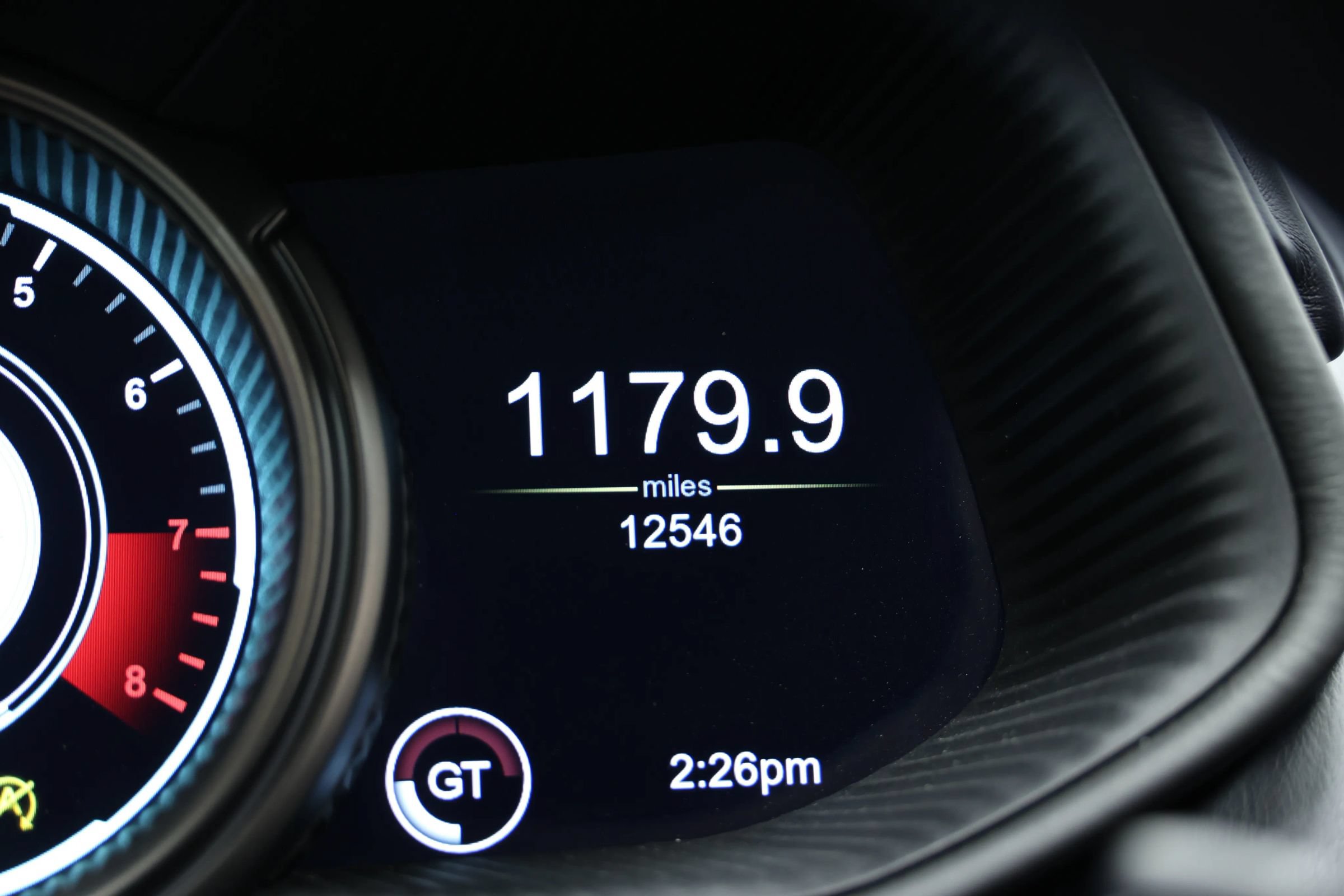 Used 2019 Aston Martin DB11 Coupe RWD image 35