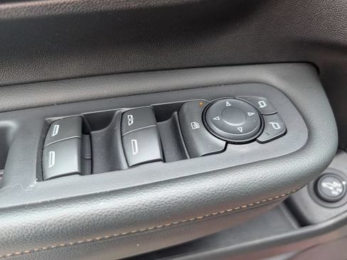 Used 2024 GMC Terrain AT4 AWD/4WD image 23